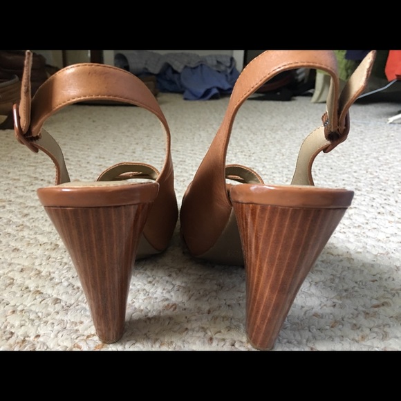 Kenneth Cole Reaction women’s heels - Picture 3 of 4